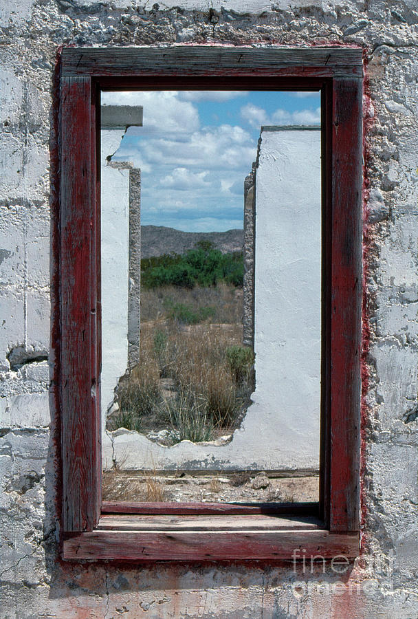 El Paso Window 2 Photograph by Gary Russell