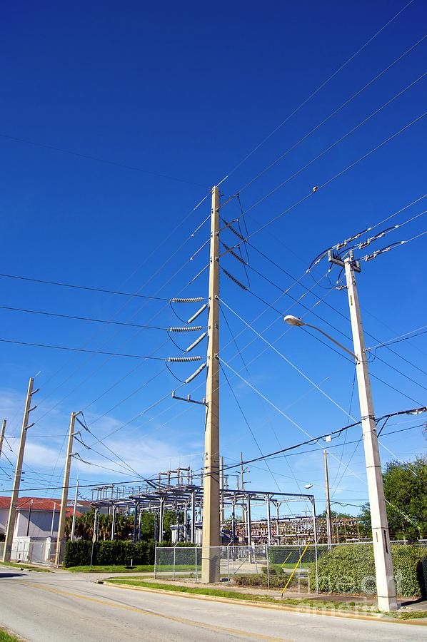 Electricity Substation In Cocoa Photograph by Mark Williamson/science Photo Library
