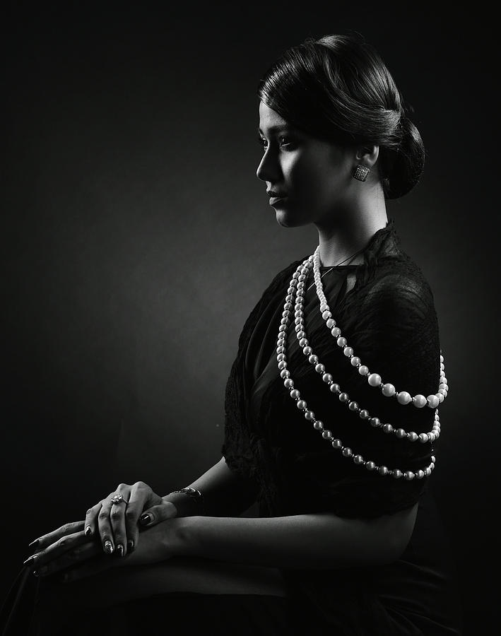 Black And White Photograph - Elegant by Farid Yuwono