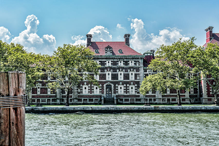 New York City Photograph - Ellis Island Immigrant Hospital by Sharon Popek