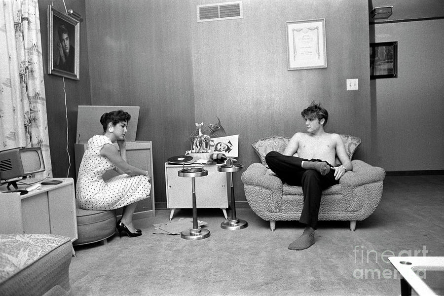 Elvis & Barbara Listen To Records Photograph by Alfred Wertheimer Elvis & Barbara Listen To Records Photograph by Alfred Wertheimer