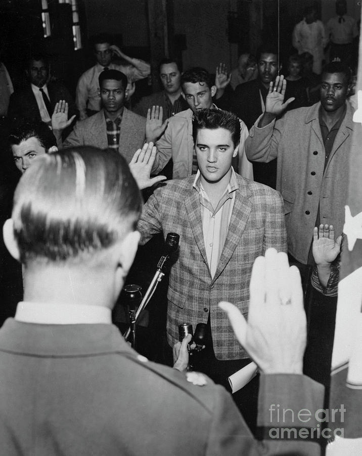 Elvis Presley Is Sworn Photograph by Bettmann