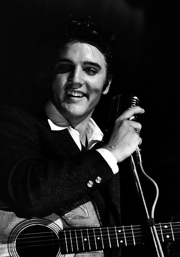 Elvis Presley Photograph by Robert W. Kelley Elvis Presley Photograph by Robert W. Kelley