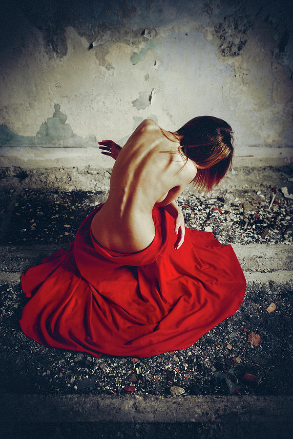 Red Photograph - Embrace Of Sorrow by Ruslan Bolgov (axe)