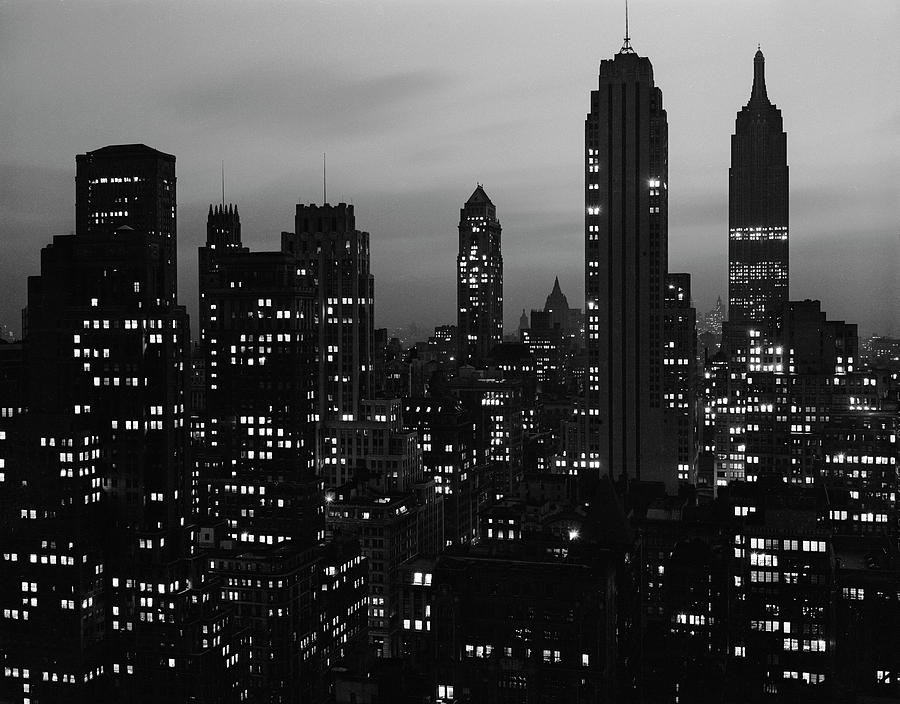 Empire State Building Digital Art by Andreas Feininger - Pixels