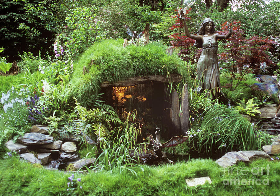Enchanted Neverland Garden Photograph by Mike Comb/science Photo Library
