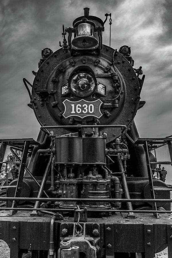 Transportation Photograph - Engine 1630 by Mike Burgquist