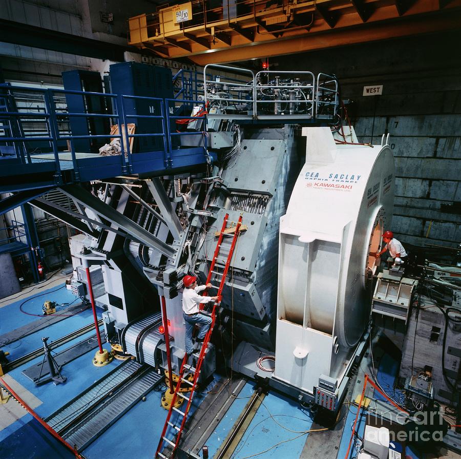 Engineers Work On Babar Detector At Slac Photograph by Stanford Linear ...