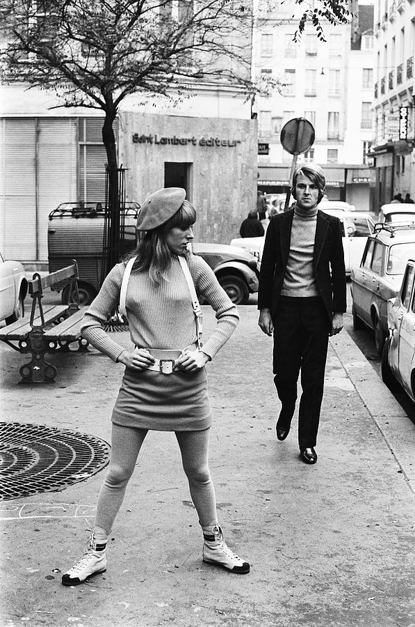 English Fashion In Paris In 1966 Photograph by Keystone-france
