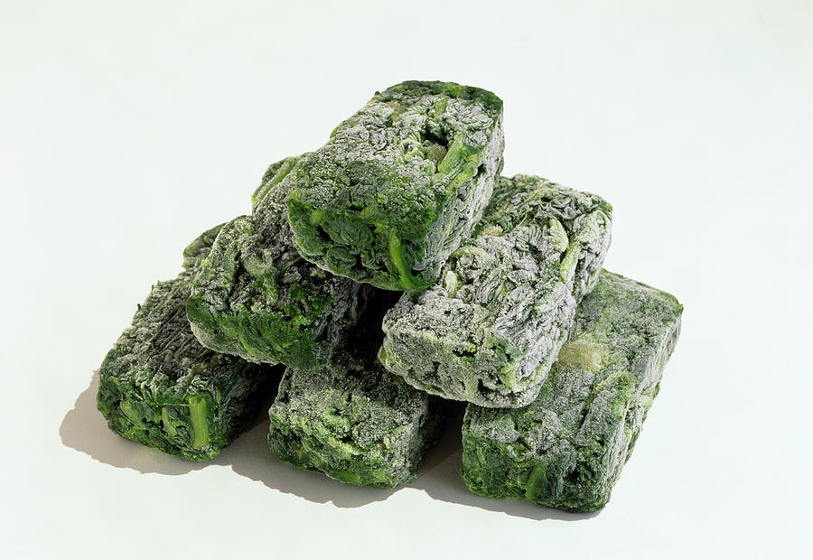 Spinach Photograph - Epinards Surgeles Frozen Spinach by Hussenot - Photocuisine