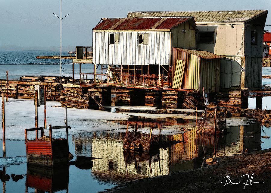Color Photograph - Eries Original Boathouse by Fivefishcreative