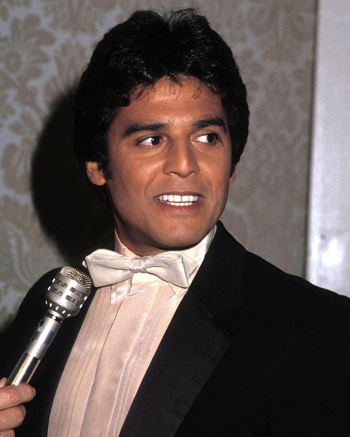 Erik Estrada Standing And Looking Away Photograph by Globe Photos ...