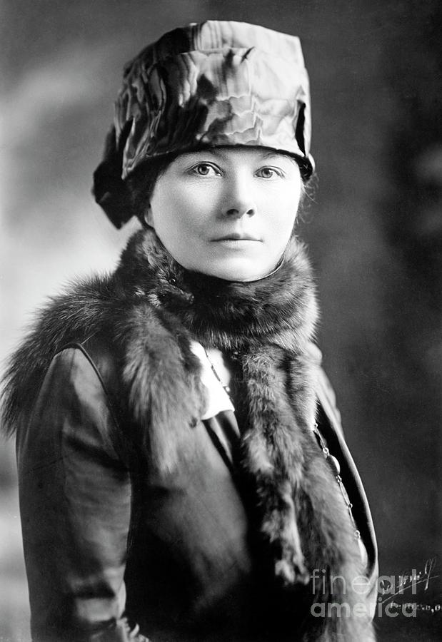 Esther Lovejoy Photograph by Library Of Congress/science Photo Library