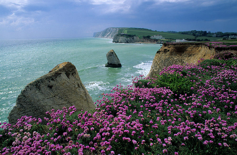 Europe, Great Britain, England, Isle Of Wight, Freshwater Bay Photograph by H.& D. Zielske