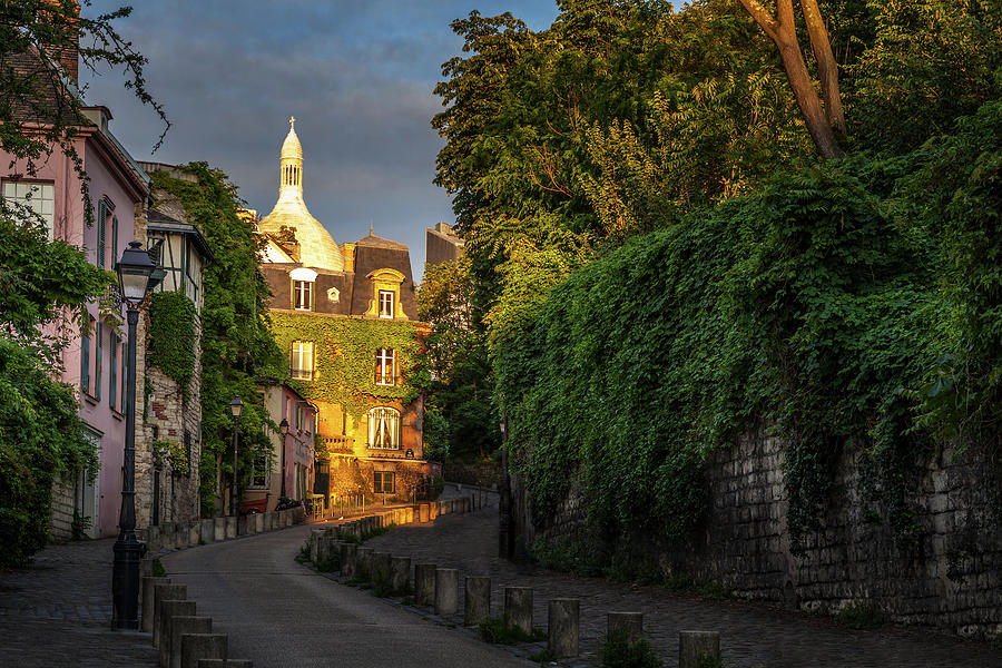 Evening at Montmartre Photograph by Andrew Soundarajan