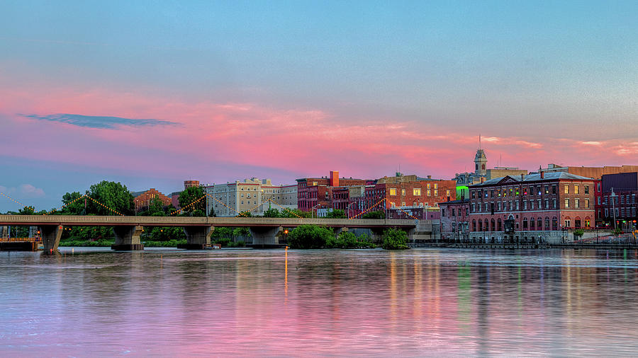 Evening Falls Photograph by Rod Best