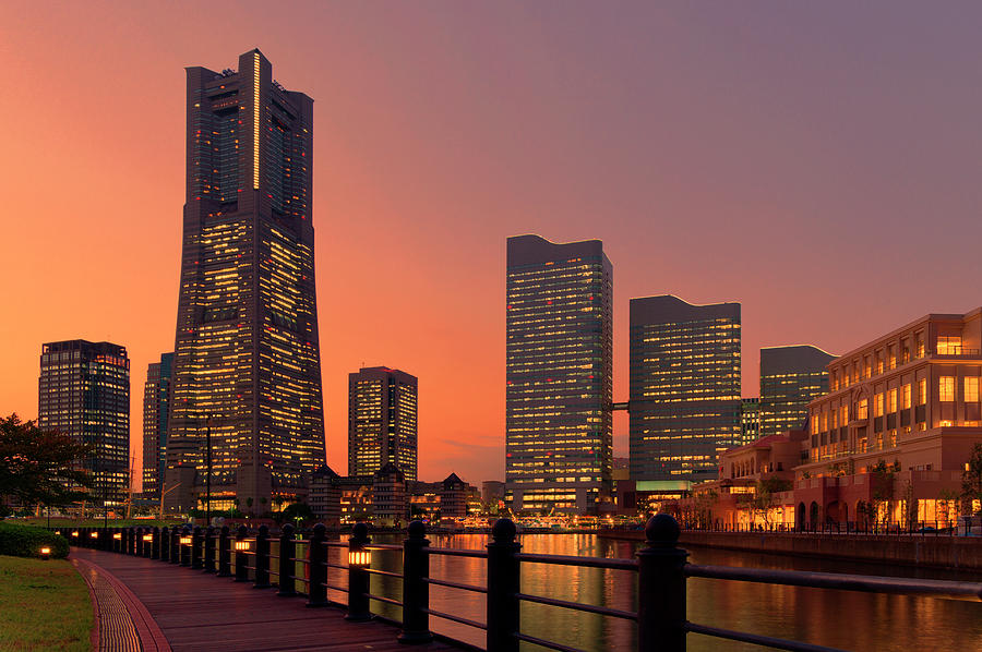 Architecture Photograph - Evening Glow In Yokohama by Motodan