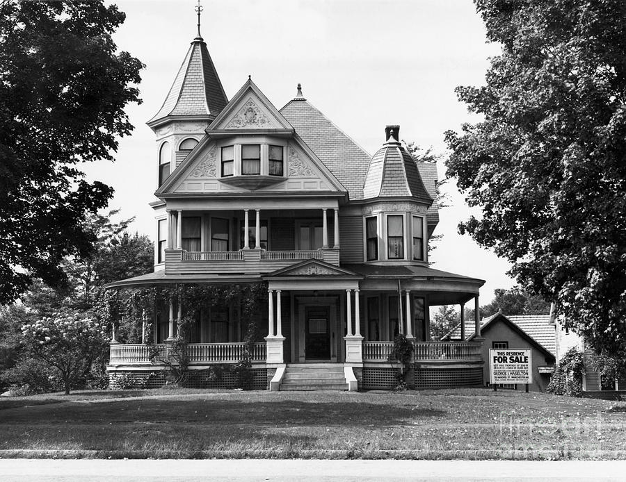 Exterior Of Victorian American Home Photograph by Bettmann Exterior Of Victorian American Home Photograph by Bettmann
