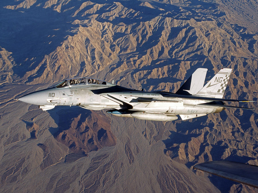 F 14 Tomcat Of Vf 211 Flying Photograph By Dave Baranek