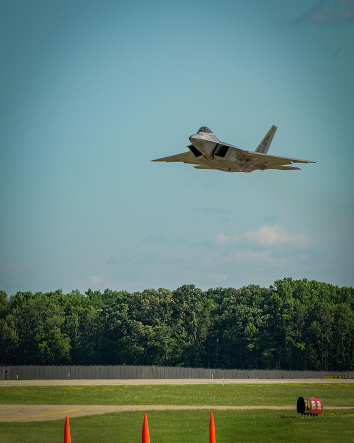 F-35 Lightning Photograph by Laura Hedien