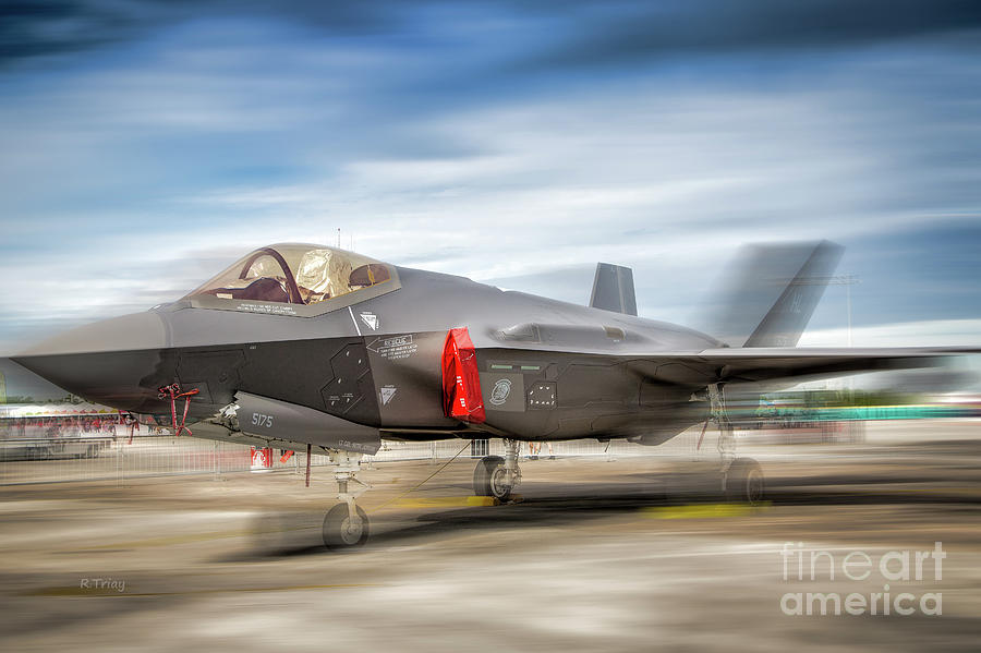 USAF F-35 Stealth Fighter Photograph by Rene Triay FineArt Photos