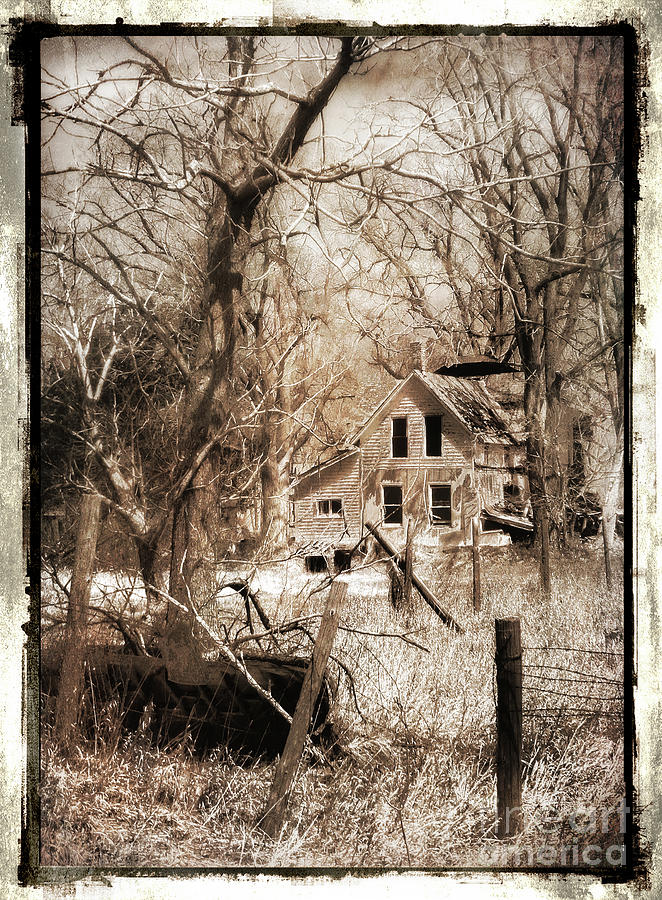 Fading Farmhouse Photograph by John Anderson