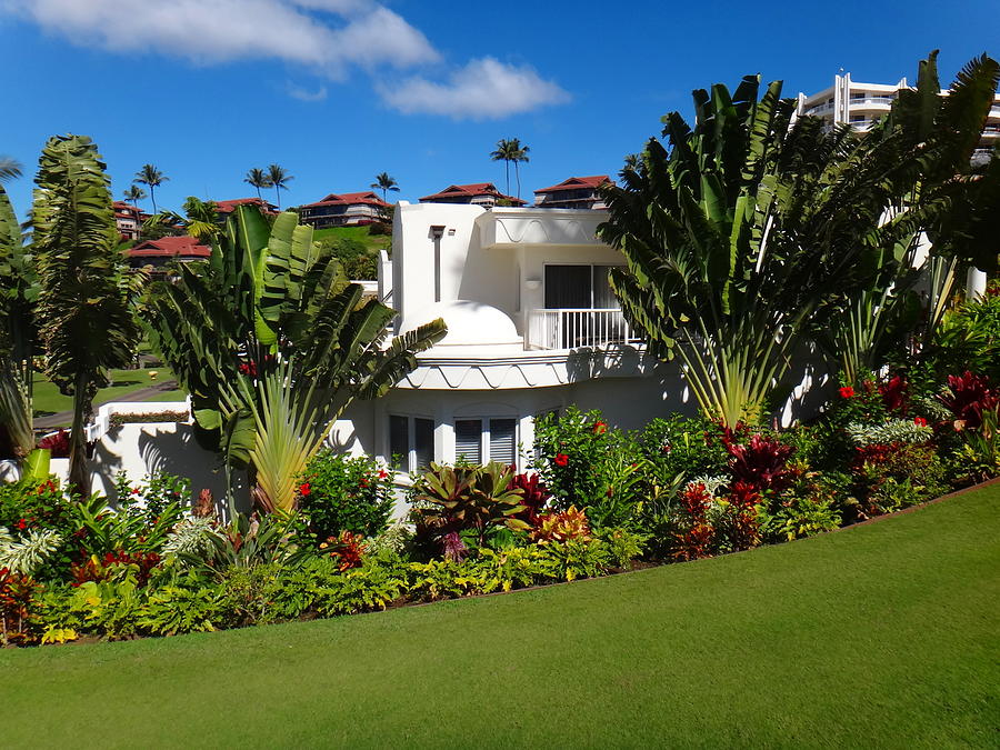 Wailea Beach Photograph - Fairmont Kea Lani Hotel by Two Small Potatoes Wailea Beach Photograph - Fairmont Kea Lani Hotel by Two Small Potatoes