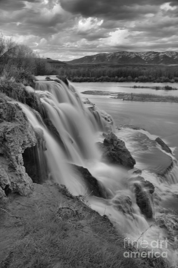 Fall Creek Falls Sunset Portrait Black And White Photograph by Adam Jewell