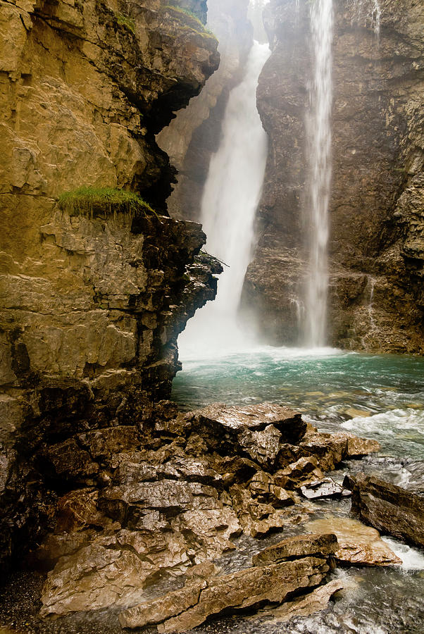 Falls At Johnston Canyon Photograph by Northforklight