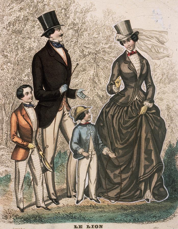 Family Fashions Photograph by Hulton Archive