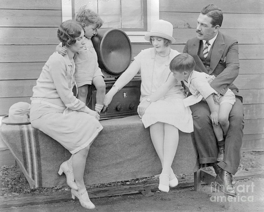 Family Members Listening To Radio Photograph by Bettmann