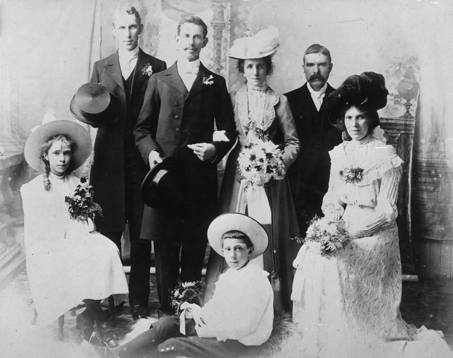 Family Union Photograph by Hulton Archive
