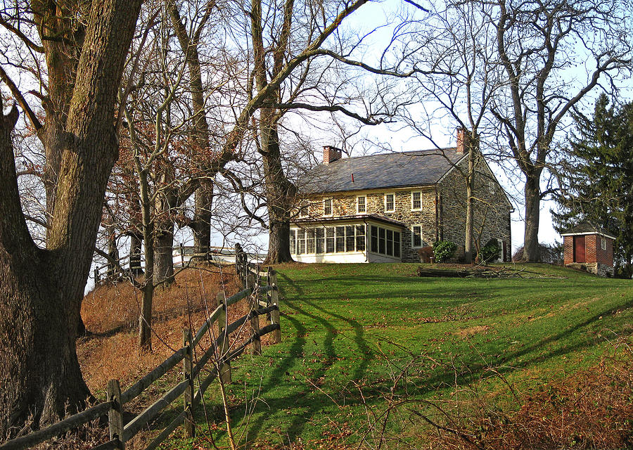Farmhouse on a Hill  Photograph by Gordon Beck