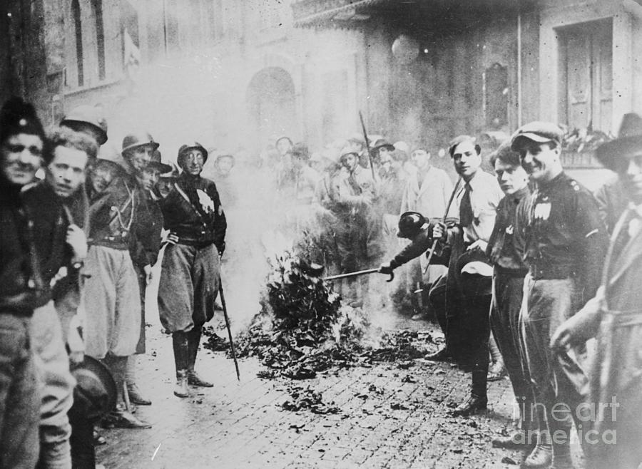 Fascists Burning Socialist Literature Photograph by Bettmann