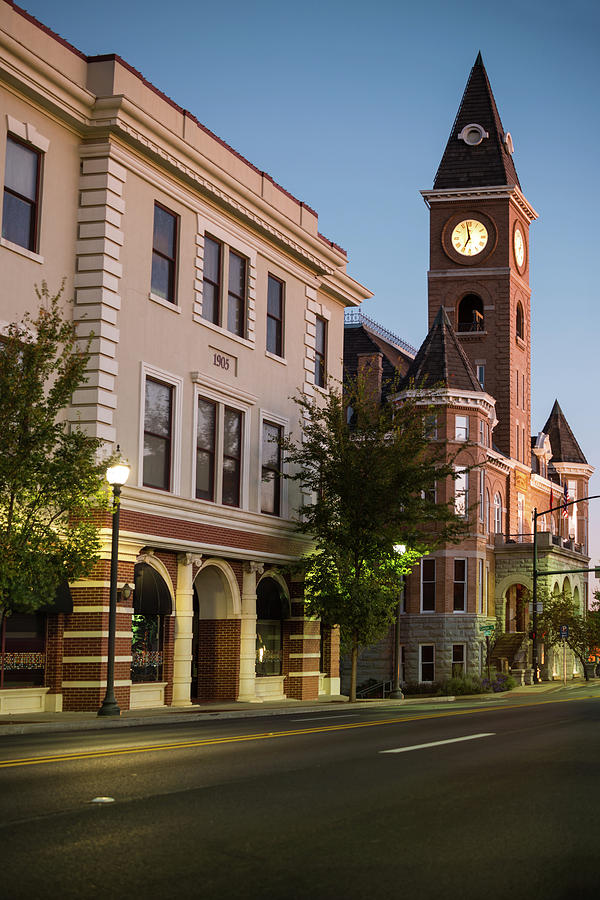 Fayetteville Arkansas Courthouse Architecture at Dusk Photograph by ...