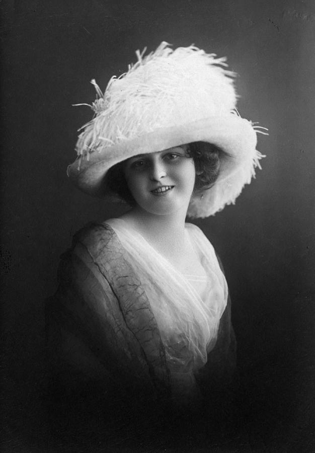 Feather Hat Photograph by Hulton Archive