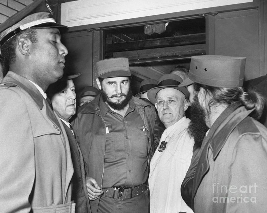 Fidel Castro Arriving At Penn Station Photograph by Bettmann