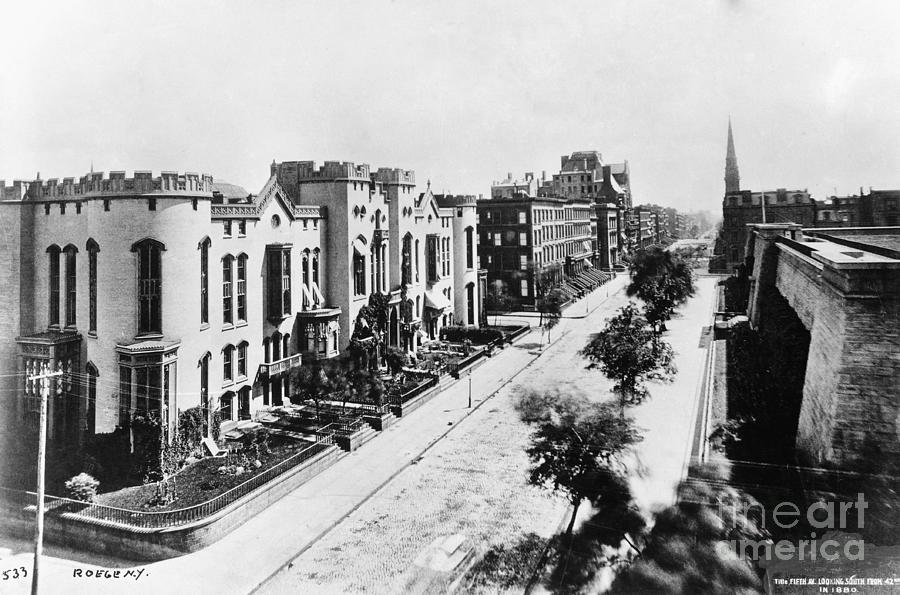 Fifth Avenue In 1880 Photograph by Bettmann