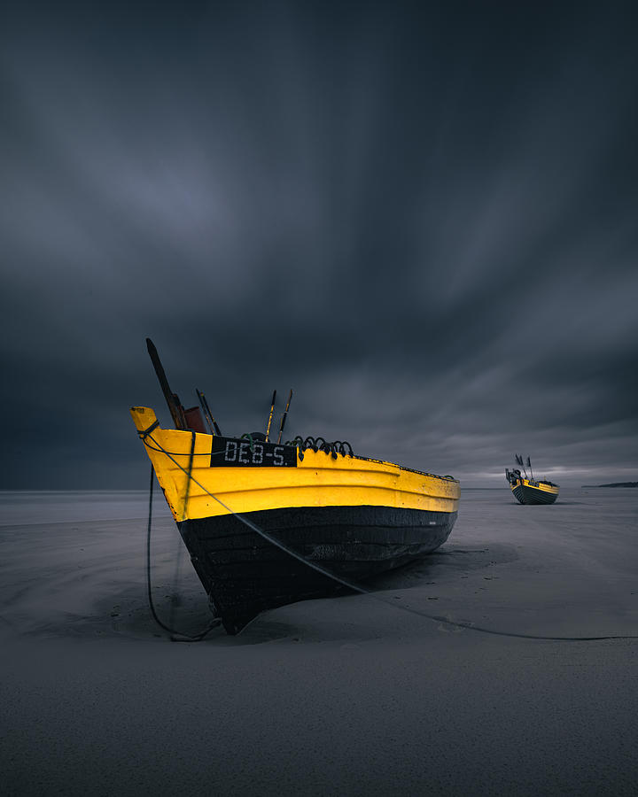 Fighting With The Storm Photograph by Marcin Pietraszko