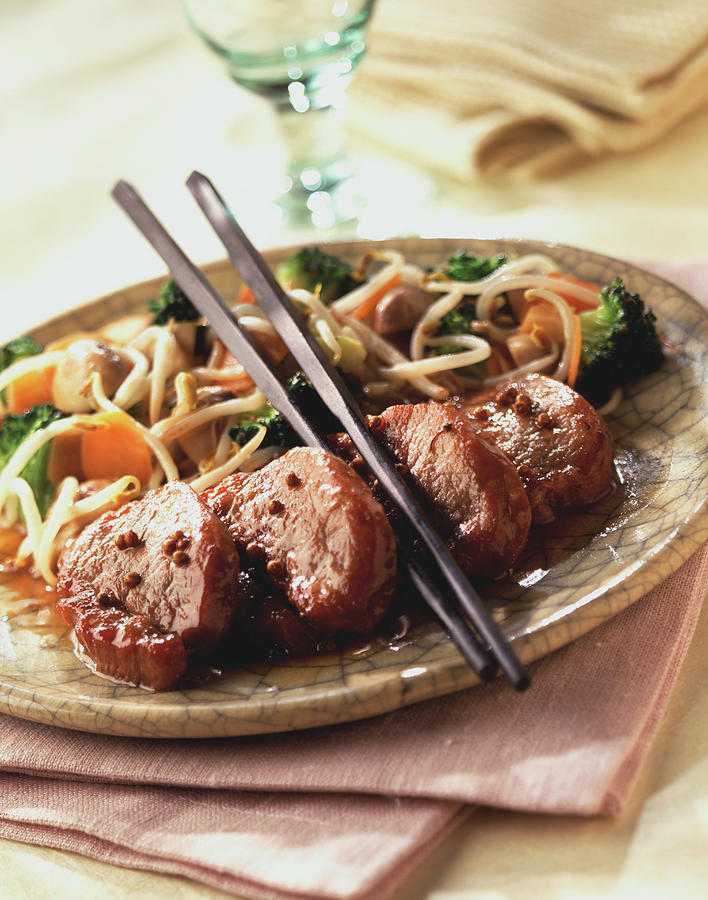 Filet Mignon De Porc a La Chinoise Et Legumes Sautes Chinese Pork Filet