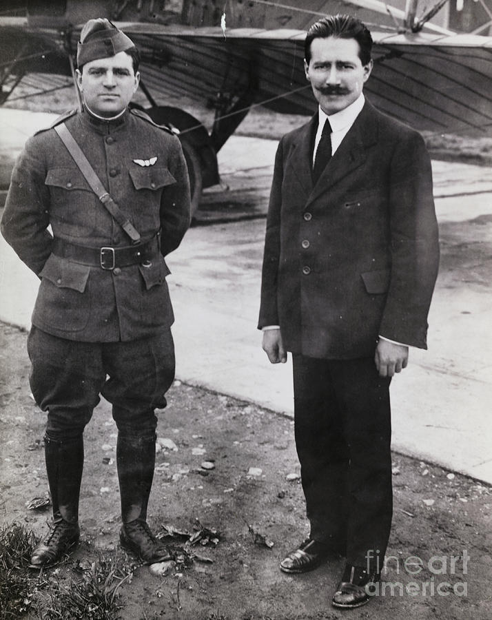 Fiorello La Guardia And G. Caproni Photograph by Bettmann