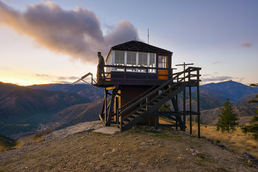 Mountain Photograph - Fire Lookout Tower At Sunset by Cavan Images