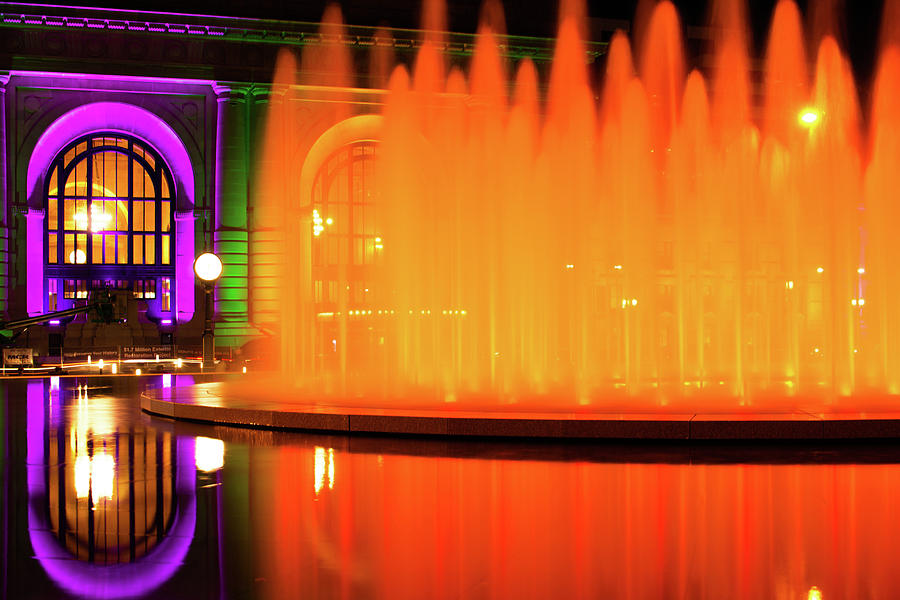 Firewater at Henry Wollman Bloch Fountain - Kansas City Union Station ...