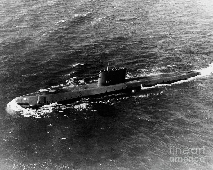 First Nuclear Submarine Nautilus Photograph By Us National Archives And ...