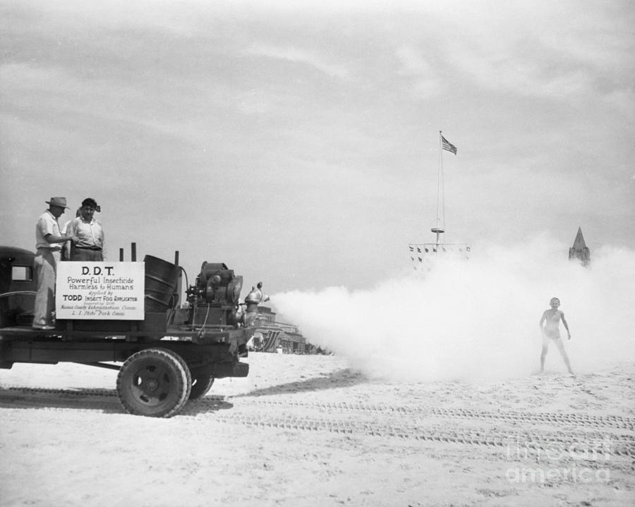 First Public Test Of Insecticide Machine Photograph by Bettmann