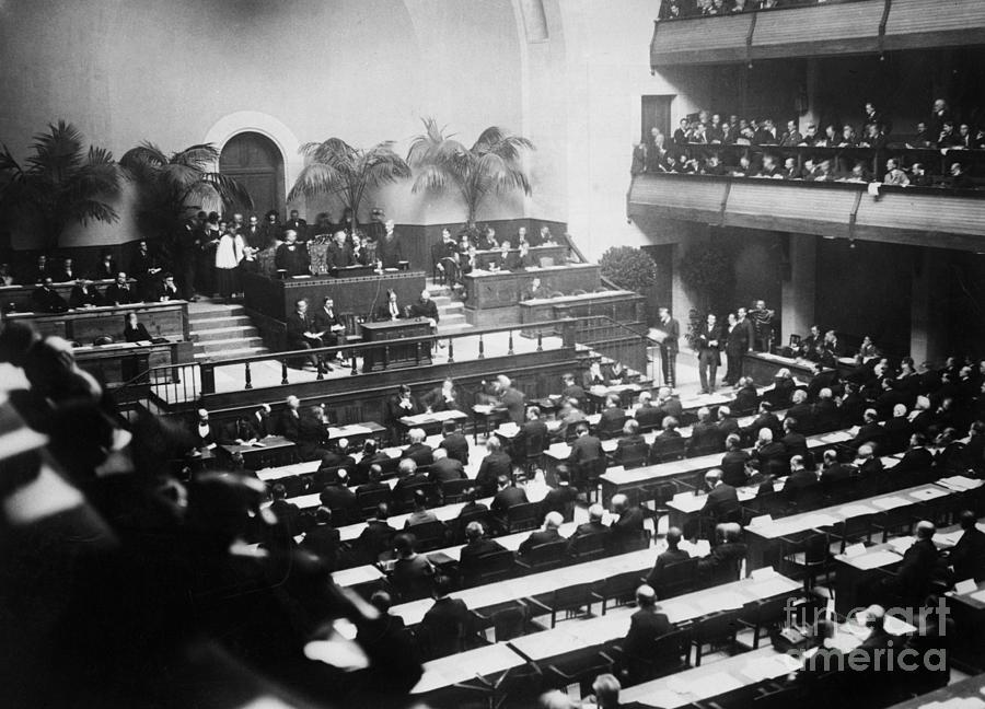 First Session Of League Of Nations Photograph by Bettmann