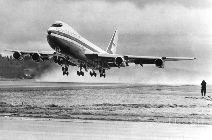 First Takeoff Of Boeing 747 Photograph by Bettmann