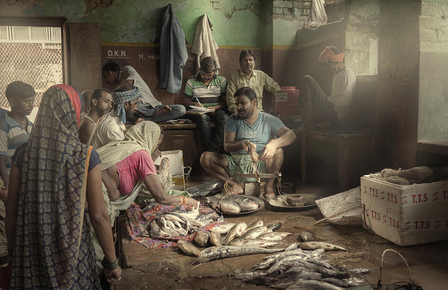 Fish Market Photograph by Jordi Piris Fabra