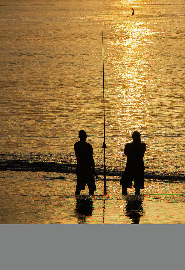 Fishermen Photograph by Kassá