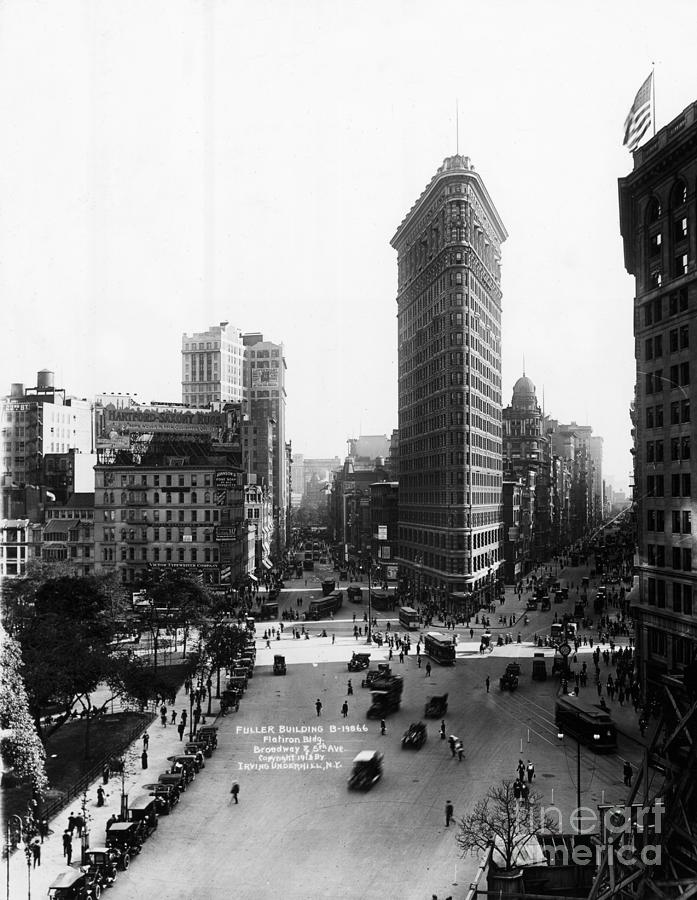Flatiron Building And Broadway Photograph by Bettmann
